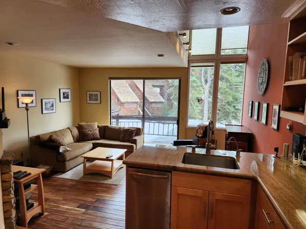 300 Bear Valley Rd Suite 10, Bear Valley, CA 95223