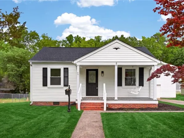 8 E Commodore Dr, Newport News, VA 23601