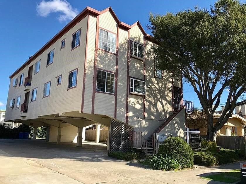 1st image of 1106 Laguna Ave APT 3