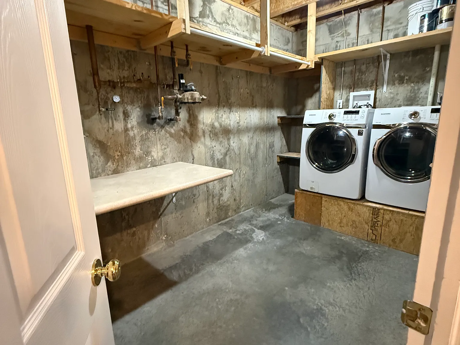 3 bed, 1800 sqft, $1,850 — Photo 4