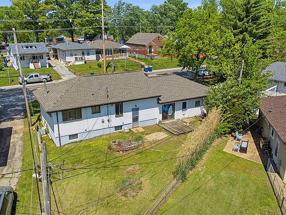 3rd image of 2430 Telegraph Rd
