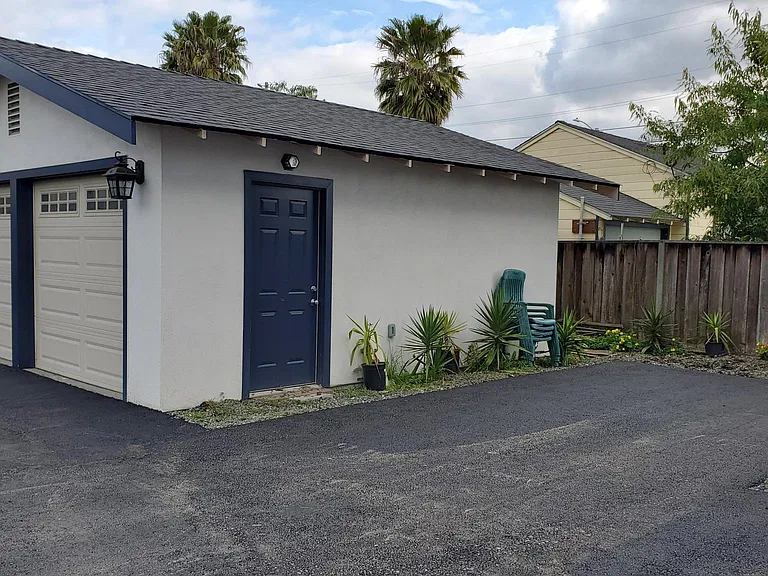 22368 S Garden Ave — Photo 17