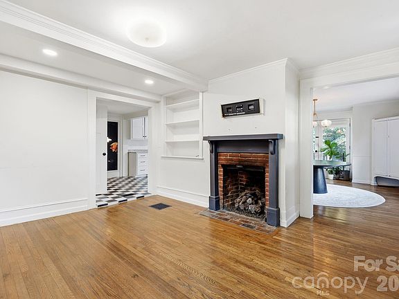 4th image of 150 Pacolet St