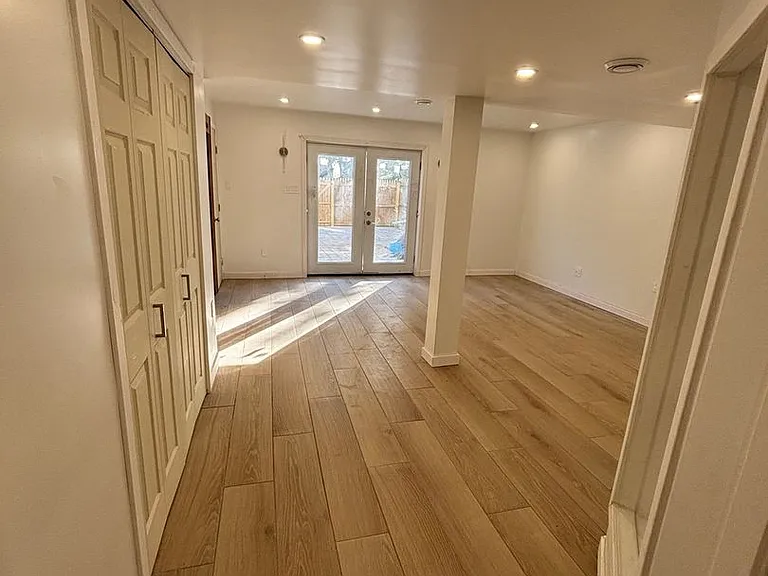 2 Alice Ct — Photo 13