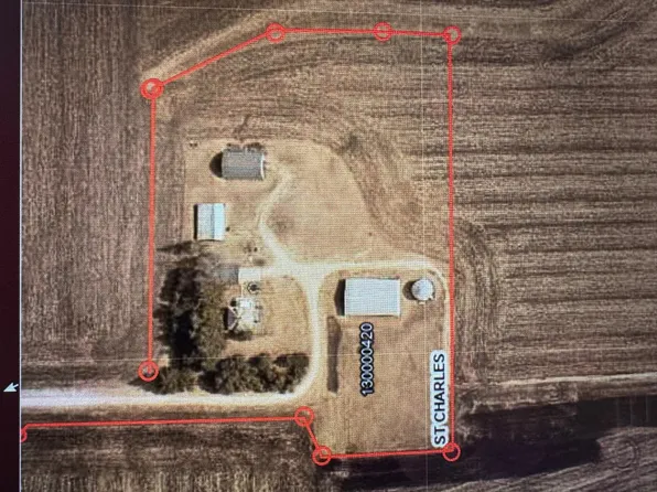 12749 Border Line Dr, Saint Charles, MN 55972