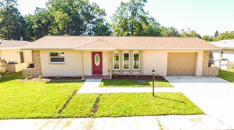 1st image of 1823 Driftwood Cir S