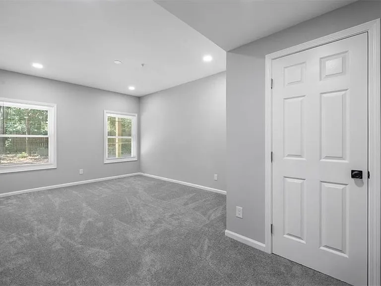5399 Northland Dr NE #3 — Photo 21