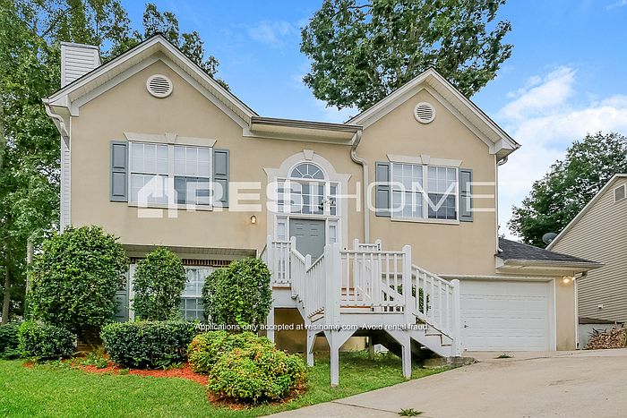 1st image of 7500 Royale Ct