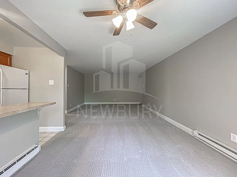 Poplar Apartments — Photo 6