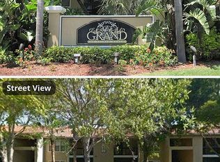 4016 Crockers Lake Blvd APT 427, Sarasota, FL 34238