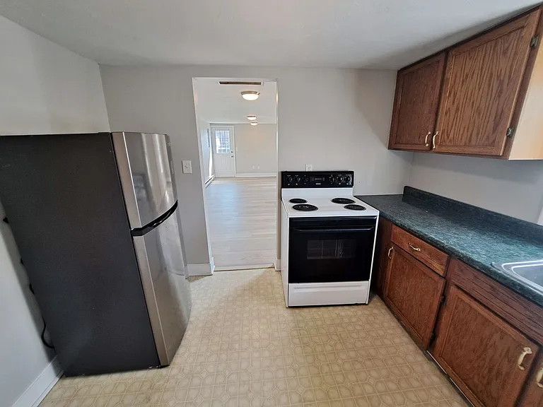 165 McAllister St — Photo 7