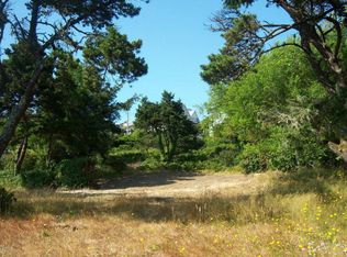 635 SW 10th St, Seal Rock, OR 97365