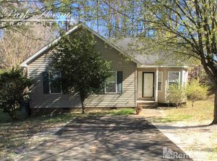 5712 Glenhill Ct, Charlotte, NC 28208