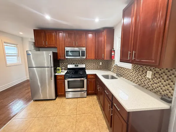 127-02 95th Ave #2, South Richmond Hill, NY 11419