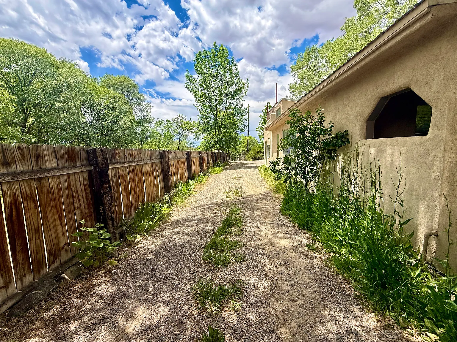 2 bed, 1700 sqft, $2,900 — Photo 2