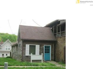 303 Main St, Parkville, MO 64152