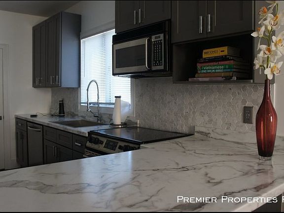 3rd image of 27 Greenville Ave #2