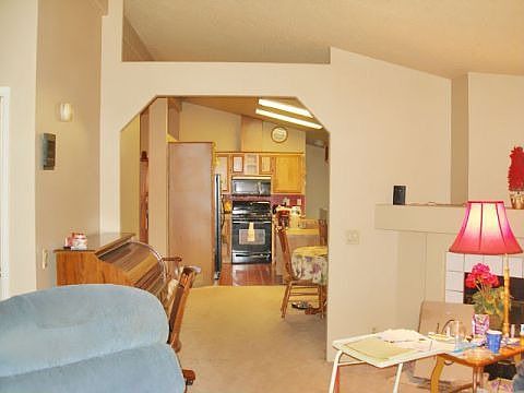 2nd image of 113 Valarie Way