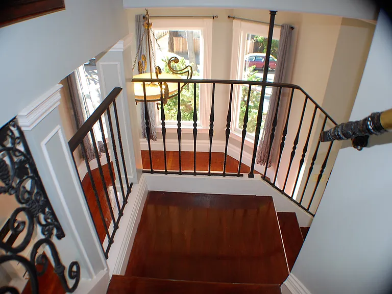 1425 Martin Luther King Jr Way #1 — Photo 6