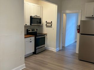 711 Lincoln St #D, Savannah, GA 31401