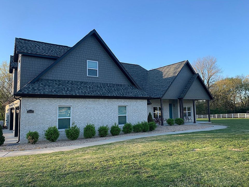 2nd image of 3707 NW Marquess Dr