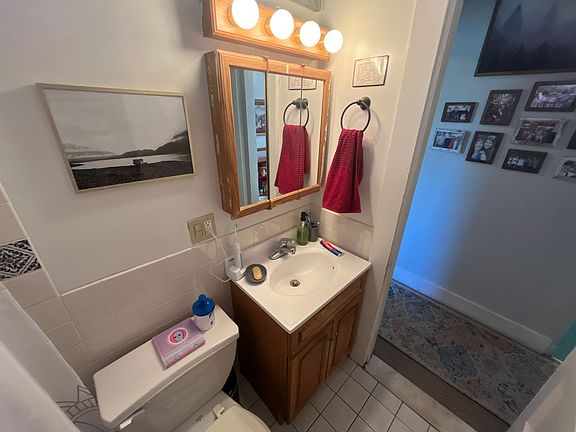 2nd image of 182-184 Foster St Floor 2