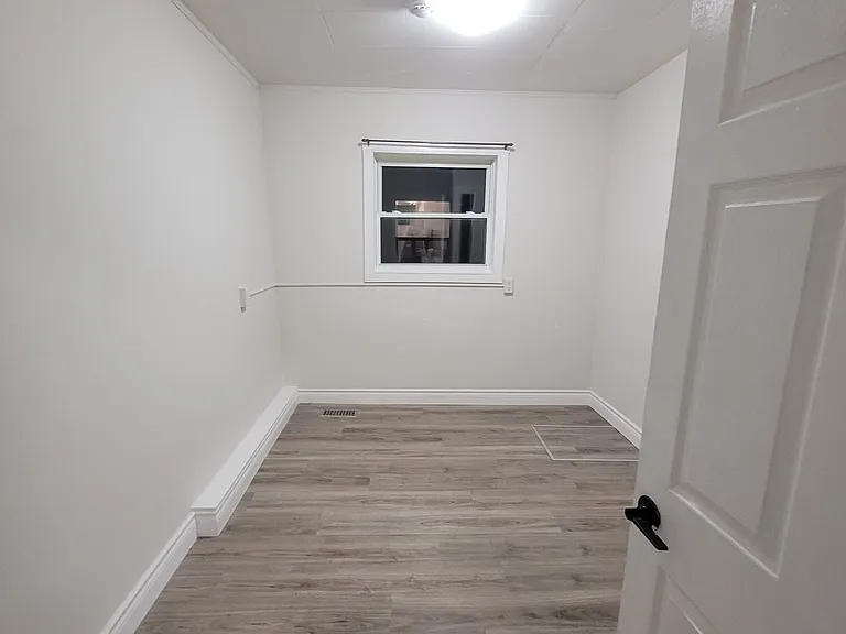 189 King St E #FRONT — Photo 12