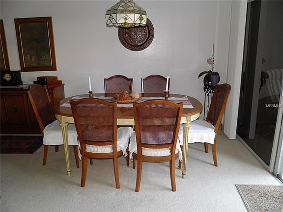 5th image of 404 Bough Ave