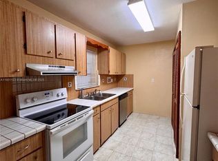 5700 SW 42nd St #5700, Miami, FL 33155