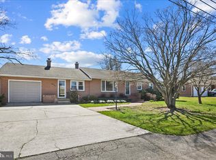 2518 Locust Rd, Dover, PA 17315