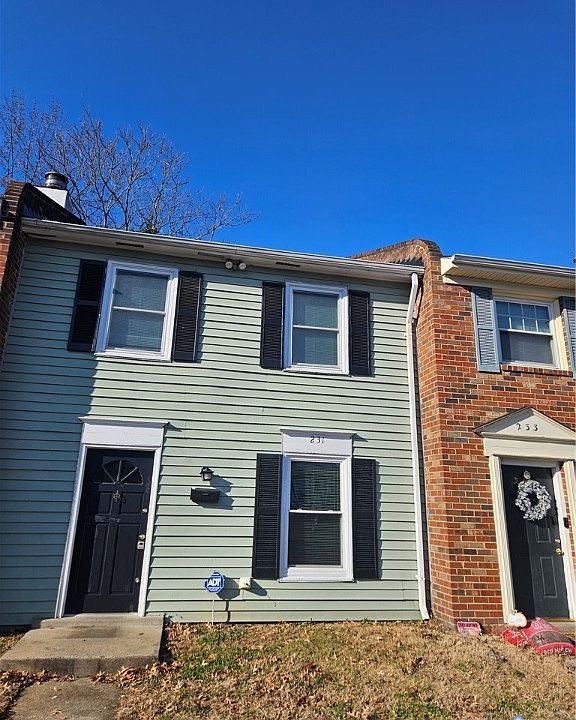 1st image of 231 Knightsmanor Ct