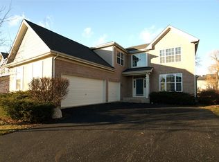 328 Cedar Ridge Dr, Lake Villa, IL 60046