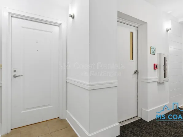 2060 Beach Blvd #604, Biloxi, MS 39532