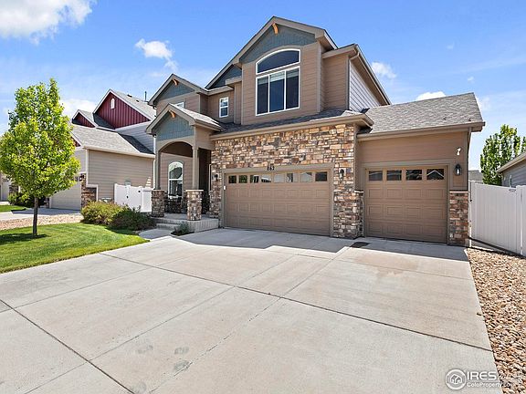 2nd image of 862 Shirttail Peak Dr