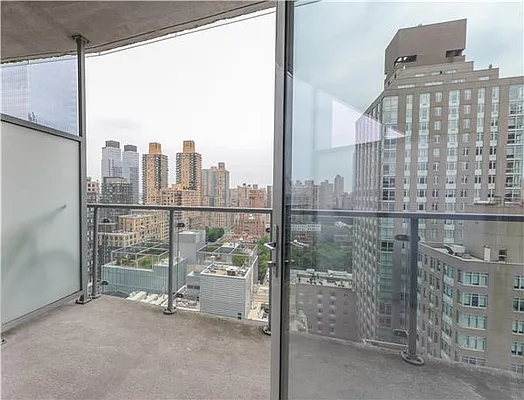 Rented by 212 Consulting Corp | media 37