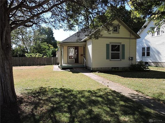 3rd image of 920 Bellaire Ave