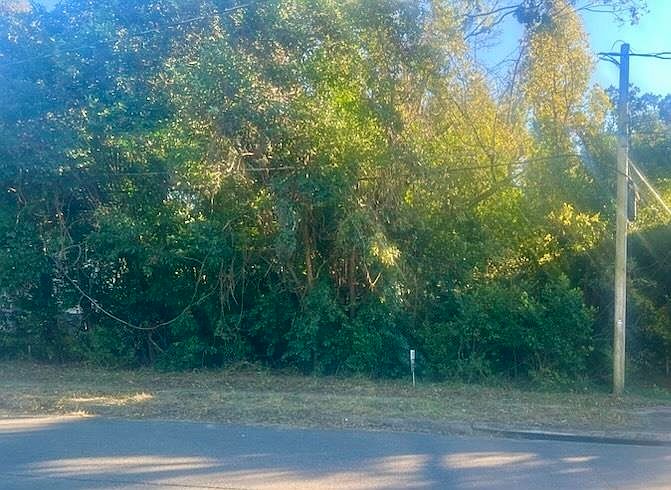 1st image of 1519 McCaskill Ave