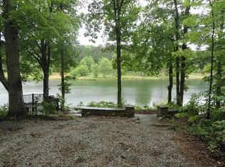 74 Pine Lake Rd, Summertown, TN 38483