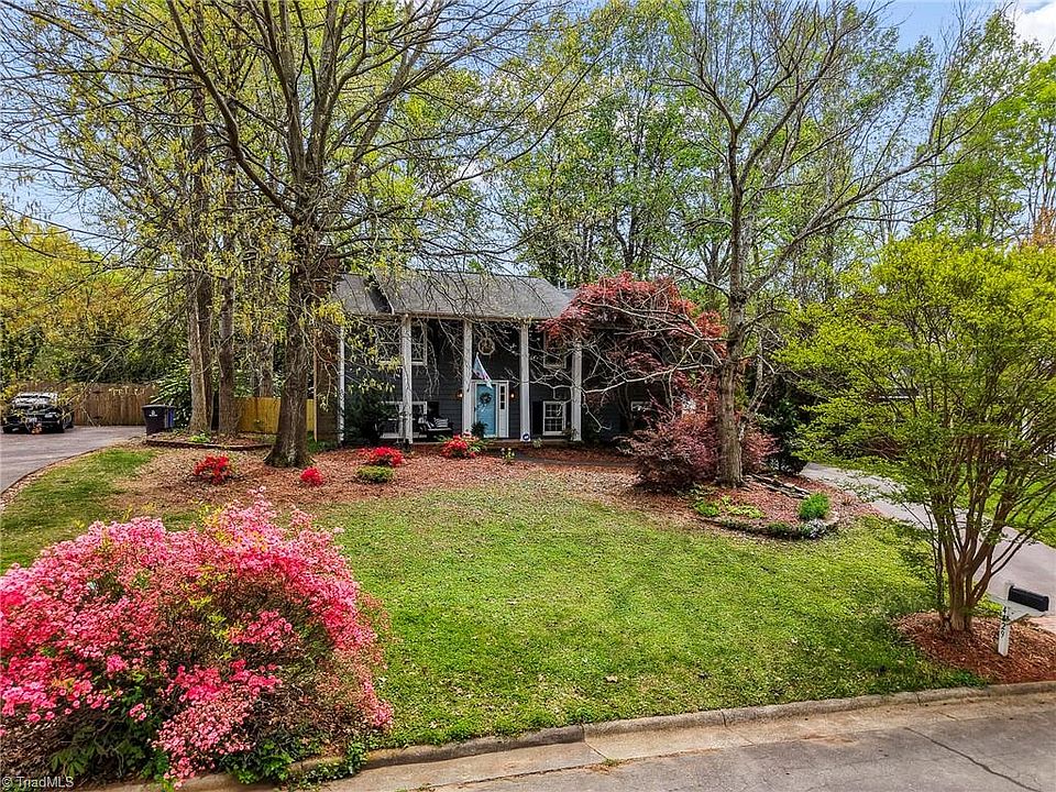 1st image of 4429 Eagles Nest Dr