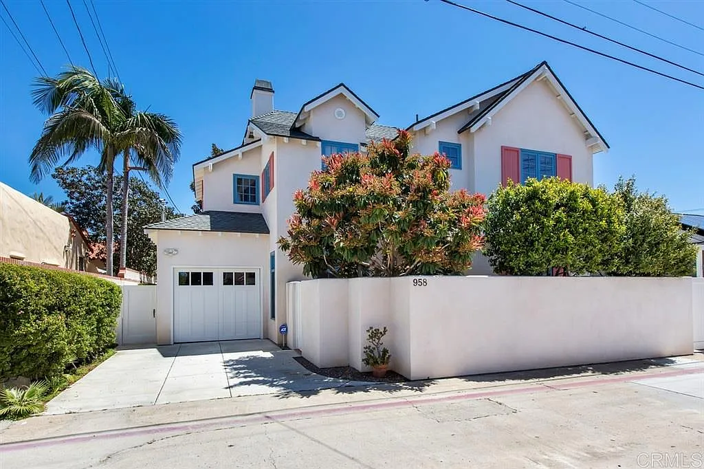 3 bed, 3.0 bath, 2200 sqft, $7,000 — Photo 1
