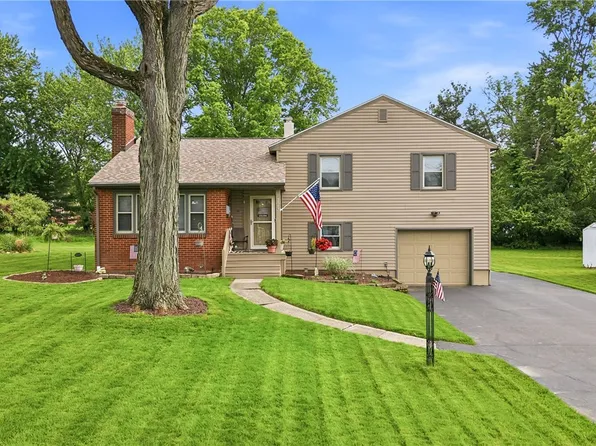 773 Wildwood Dr, Youngstown, OH 44512