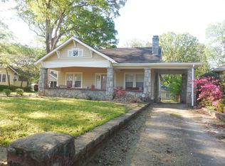 627 E Lake Dr, Decatur, GA 30030