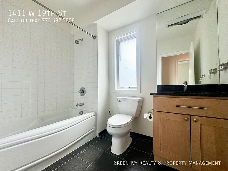 1411 W 19th St — Photo 11