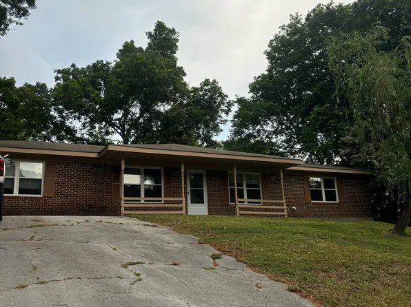 5043 Shoals Ln, Chattanooga, TN 37416