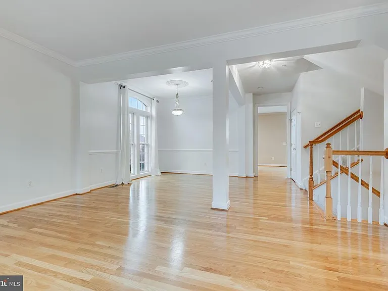 43809 Water Bay Ter — Photo 4