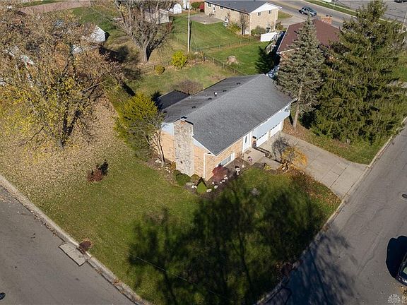 3rd image of 1401 Kercher St
