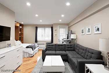 170 West 23rd Street, #4W