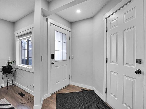 2nd image of 63 N Saddlemont Cres NE