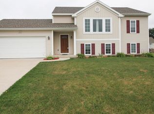 1502 Tillingsdale Dr, Kalamazoo, MI