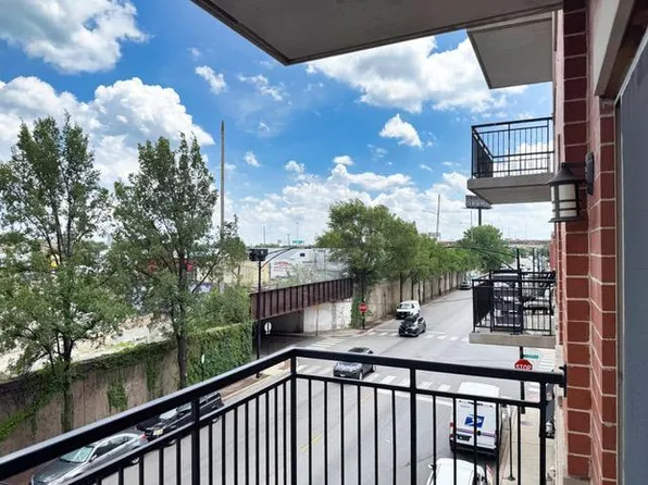2322 S Canal St Unit 310, Chicago, IL 60616